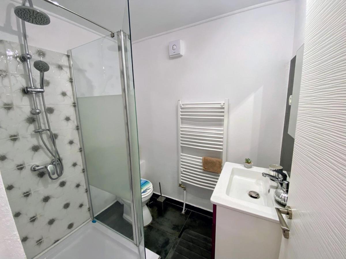 Noah River House Orszowa Zewnętrze zdjęcie